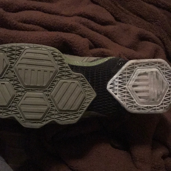 LeBron XIII AS Alligator Black Multi Color - Picture 3 of 6